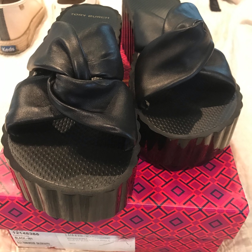 Tory Burch platform leather sandal Sz 10. EUC